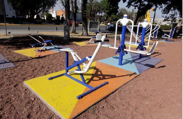 Aumenta robo de aparatos de gimnasio al aire libre en Puebla capital