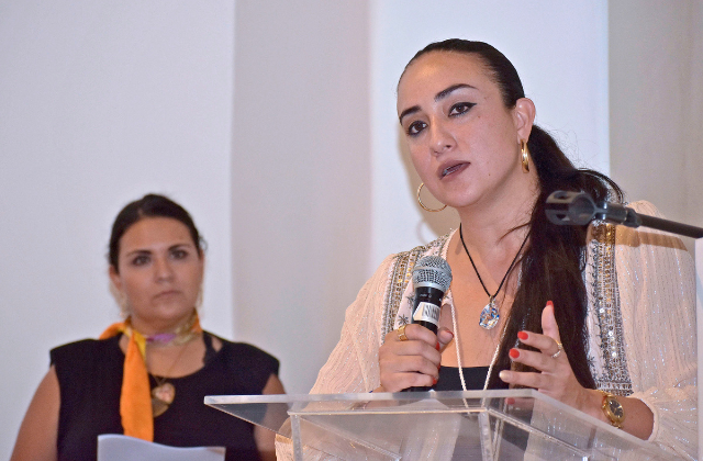 Aurora Sierra alerta sobre violencia ácida en Puebla