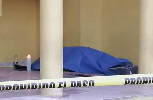 Muere hombre en situación de calle en capilla de Central de Abastos