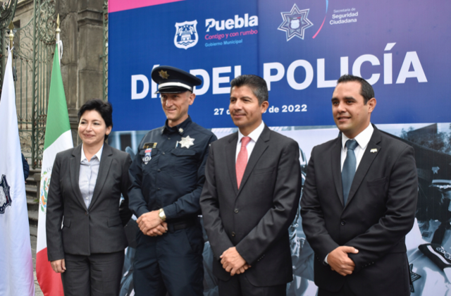 Eduardo Rivera reconoce labor de elementos en Día del Policía