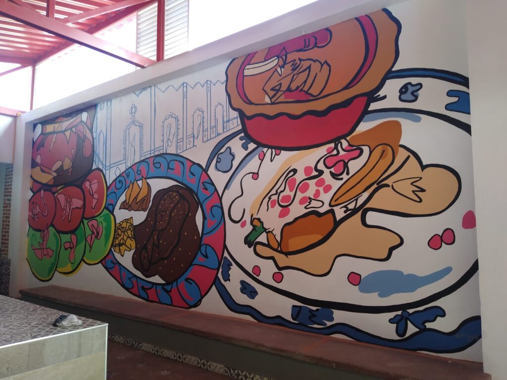 Mural de Jorge Cejudo celebra gastronomía de Puebla en El Alto