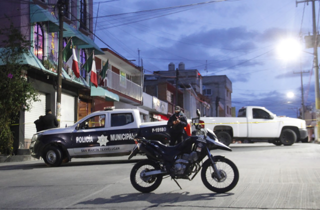 Asesinan a varón dentro de su camioneta en San Martín Texmelucan