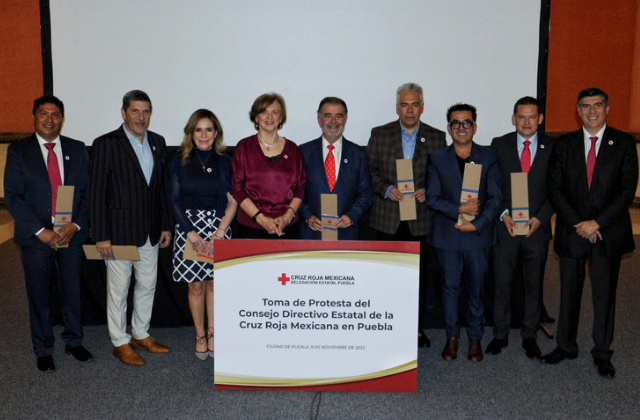 Asume consejo directivo estatal de Cruz Roja Puebla para periodo 2022-2024