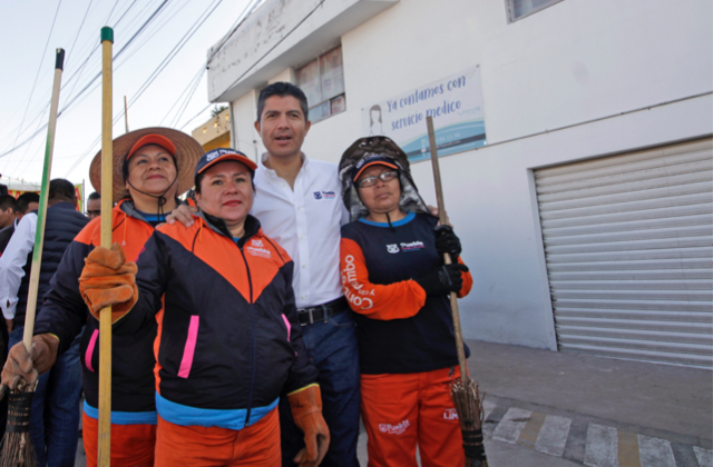 Jornada de limpieza de vialidades 37 mejorará 2 km de calle: Eduardo Rivera