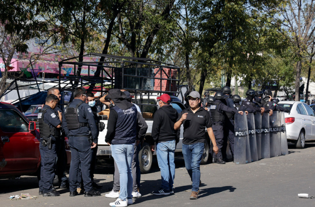 Operativo en Central de Abasto busca impedir instalación de ambulantes