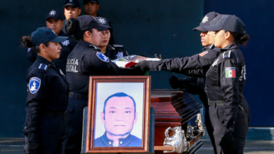 Rinden homenaje a Arturo Núñez, policía que murió en cumplimiento del deber