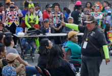 No hay permisos para que payasos laboren en el zócalo: Eduardo Rivera