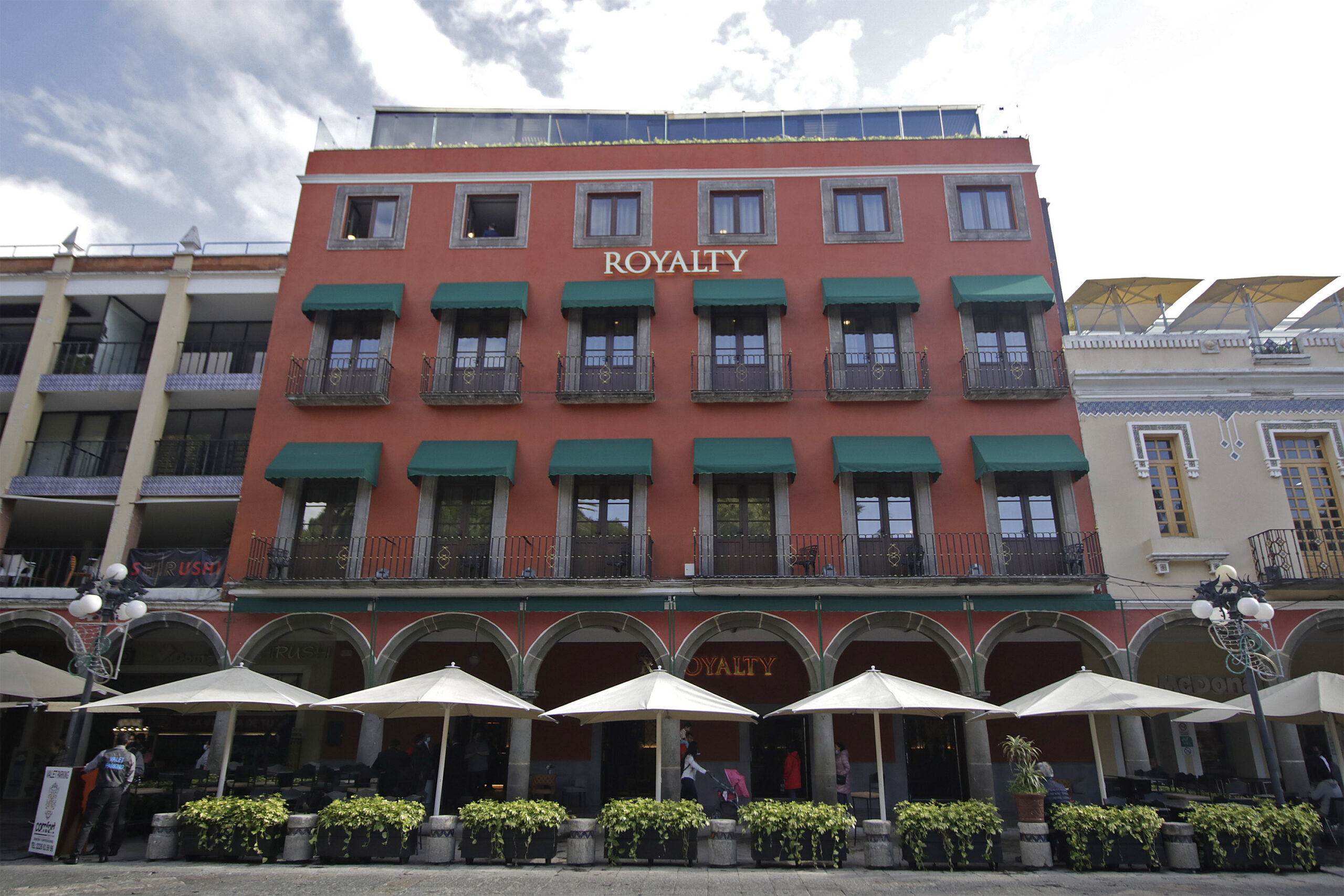 Explora la historia y encanto del Hotel Boutique Royalty en Puebla