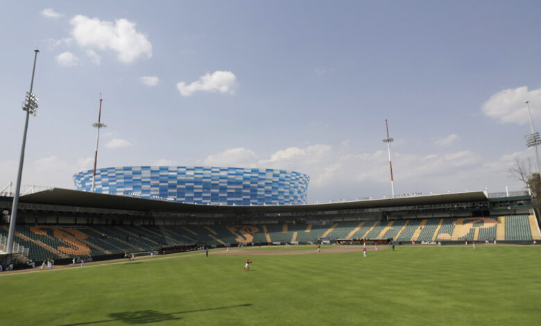 Estadio Hermanos Serdán.