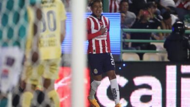 'Chivas' vence a León en el cierre de la primera jornada