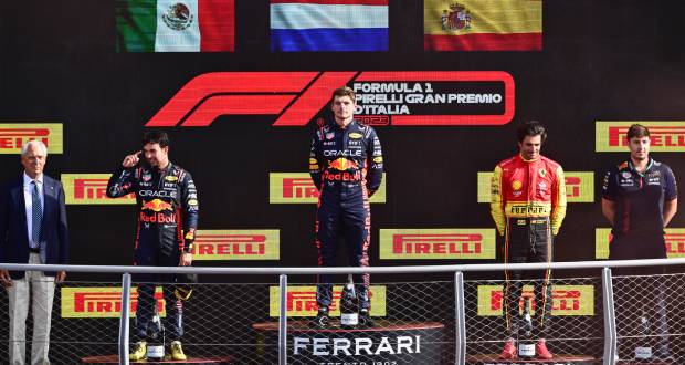 Verstappen logra en el GP de Italia su décima victoria seguida; Checo segundo