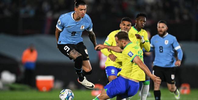 Uruguay hace historia ante Brasil, Messi encendido y batacazo vinotinto