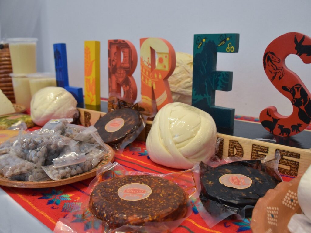 Presentes Libres y Esperanza en la Feria de Puebla