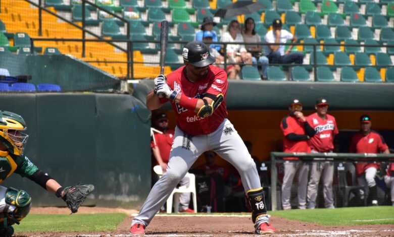 Piratas rescata el tercero de la serie ante Pericos de Puebla