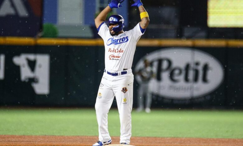 Anthony García, refuerzo de Pericos de Puebla; Adiós a Elkin Alcalá