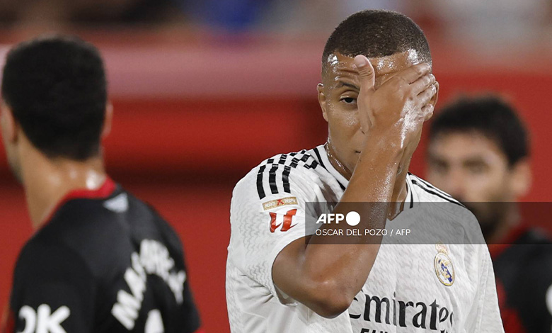 Mbappé recurre a la Liga francesa y a la UEFA en litigio con PSG