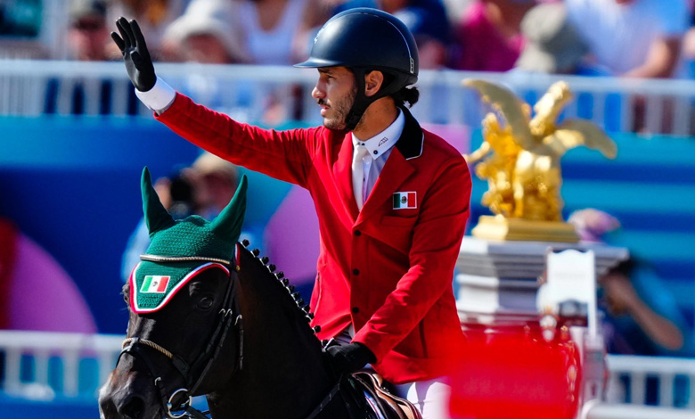 París 2024 | Andrés Azcárraga sufre caída en la final de Salto Individual Ecuestre