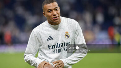 "No está aquí, déjenlo tranquilo", dice Deschamps sobre Mbappé