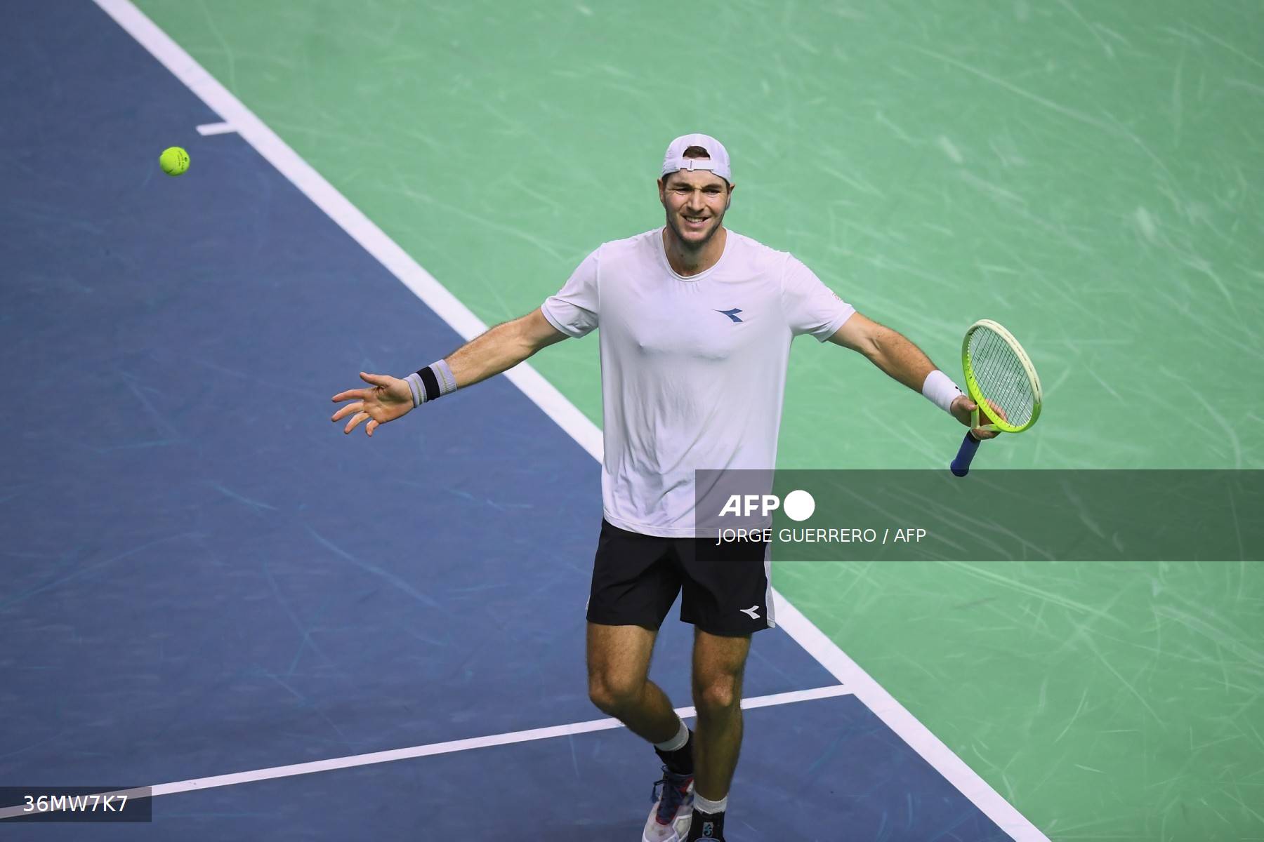 Alemania derrota a Canadá y avanza a semifinales de la Copa Davis