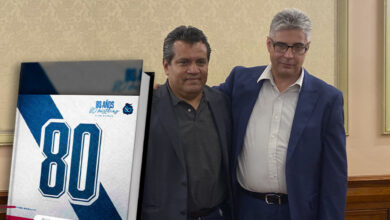 Presentan el libro "80 años, 80 historias" sobre el Club Puebla