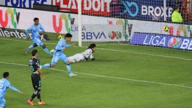 Pachuca vence al Santos en el cierre de jornada del fútbol mexicano