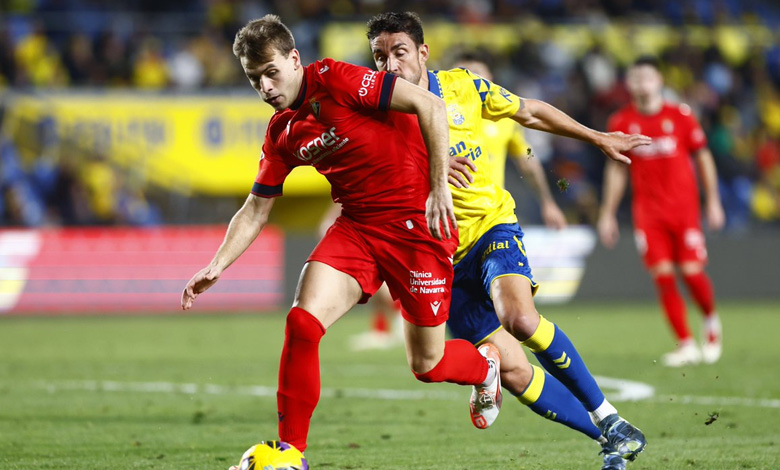 Osasuna se deja la victoria en Las Palmas en el descuento