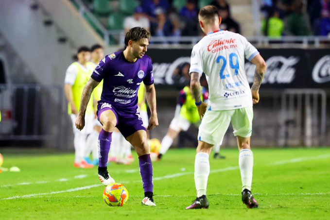 El colombiano Benedetti da empate a Mazatlán ante Cruz Azul