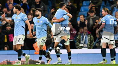 Manchester City gana 2-1 al Aston Villa de manera agónica y se acerca a Champions