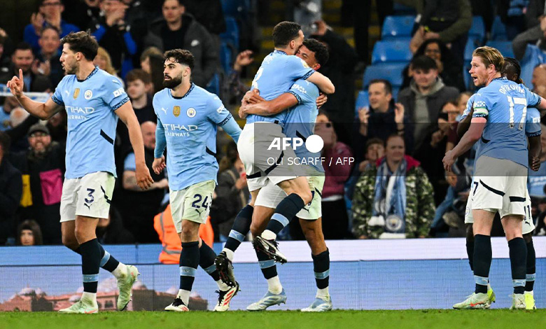 Manchester City gana 2-1 al Aston Villa de manera agónica y se acerca a Champions