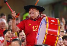 Muere Manolo 'el del Bombo', el aficionado más ilustre de la selección española