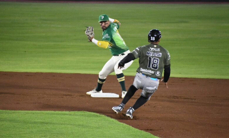 Pericos de Puebla rescata el último de la serie ante Olmecas de Tabasco