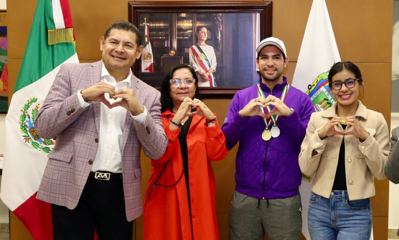 Gobierno de Puebla duplica apoyo económico a medallistas del estado