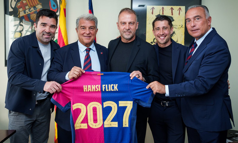 ¡Oficial! El Barcelona blinda a Hansi Flick hasta 2027