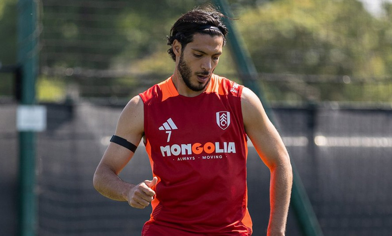 ¡Oficial! Raúl Jiménez renueva un año más con el Fulham