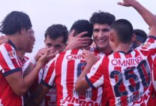 Chivas derrota a Mineros y se queda con la Copa por el Bienestar