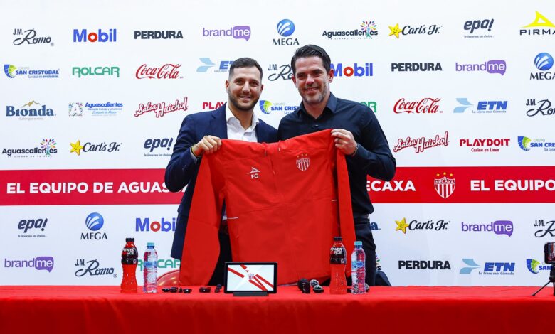 Gago zanja su polémica con Chivas y regresa a México como DT de Necaxa