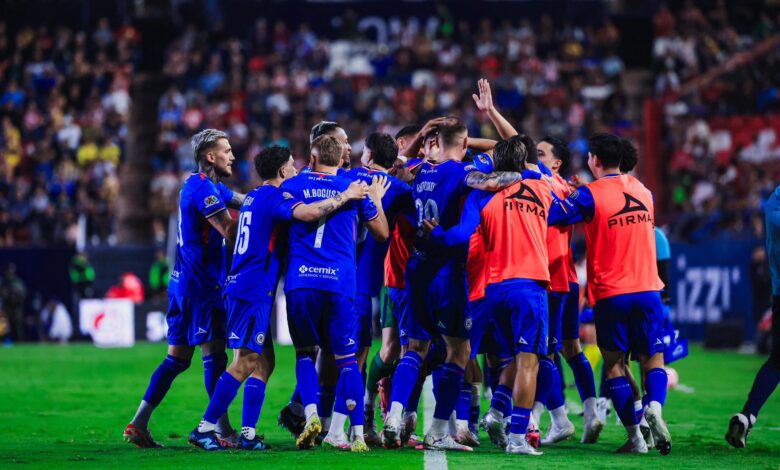 Cruz Azul, Monterrey y Toluca ganan de visita; meten presión