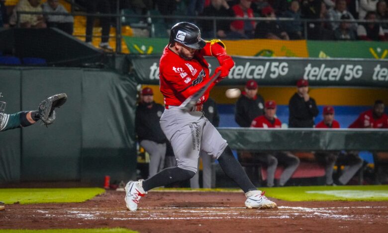 Pericos de Puebla, contra la pared, cae 9-6 ante Piratas de Campeche