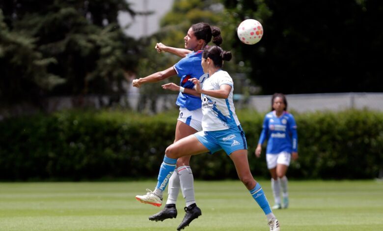 Club Puebla Femenil es goleado por Cruz Azul Femenil