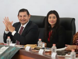 Clase masiva de futbol en Puebla durante el Mundial 2026