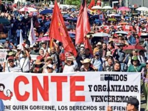 La negociación entre el Gobierno de México y el magisterio disidente se encuentra en un punto crítico. Tras una maratónica mesa de diálogo de más de siete horas en la Secretaría de Gobernación (SEGOB), la comisión negociadora de la CNTE calificó como "insuficientes"