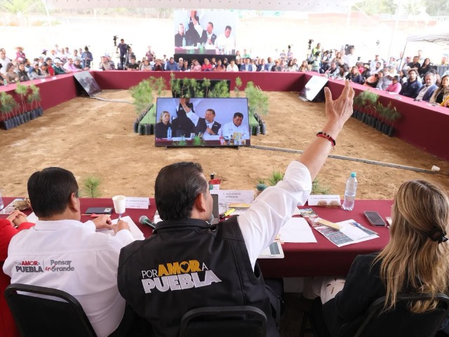 Autoridades presentan el proyecto del Ecoparque ‘Pensar en Grande’ en Flor del Bosque.