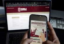 Ciudadanos realizan el pago del Control Vehicular 2026 en Puebla durante el periodo de prórroga.