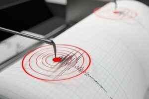 Un sismo de magnitud 5.2 sacudió la tarde de este sábado 13 de junio al estado de Guerrero, provocando desalojos inmediatos en la zona del epicentro y una percepción ligera en la zona centro del país.