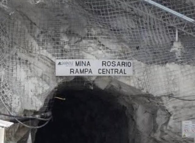 Rescatistas trabajan en mina derrumbada en Rosario, Sinaloa