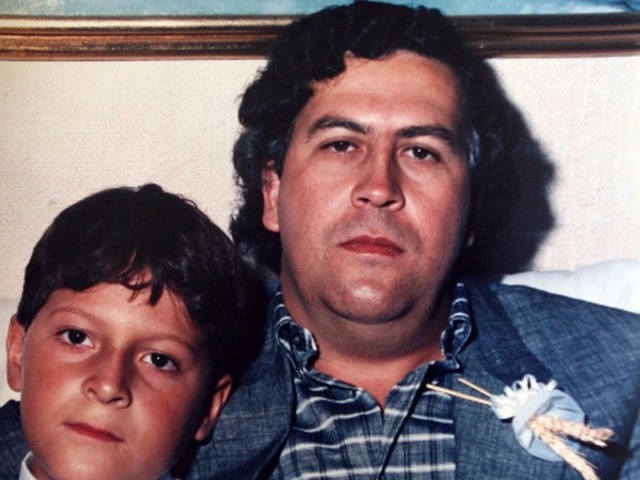 Imagen de archivo de Pablo Escobar, figura central en la historia narrada por su hijo.