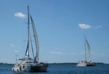 Aeronave de la Marina de México durante operativo de búsqueda de embarcaciones en el Caribe.