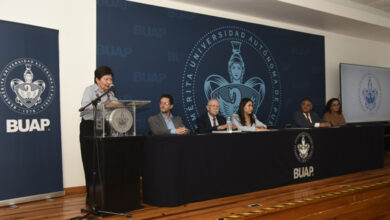 La Benemérita Universidad Autónoma de Puebla (BUAP) entregó constancias de capacitación a 83 trabajadores de la Secretaría de Infraestructura del Gobierno del Estado