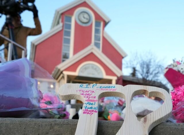 La justicia de Estados Unidos recibió este miércoles siete demandas contra OpenAI, presentadas por familias afectadas por el tiroteo ocurrido en febrero en Tumbler Ridge, Canadá