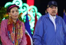 La pareja presidencial de Nicaragua niegan las acusaciones de prohibir la Semana Santa